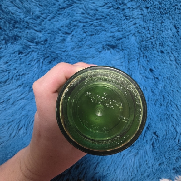 Starbucks 2022 Matte Green Tumbler 16 OZ - Picture 4 of 8